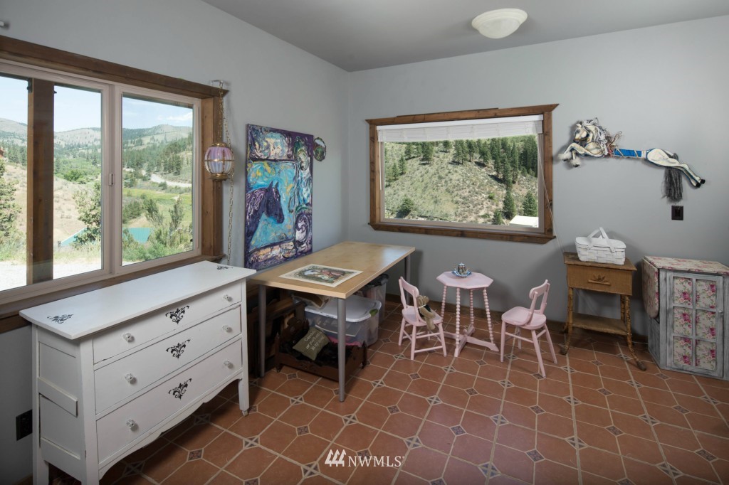 50 Coyote Trail Road Manson, WA 98831 - Photo 13 of 25 Gallery Image 13