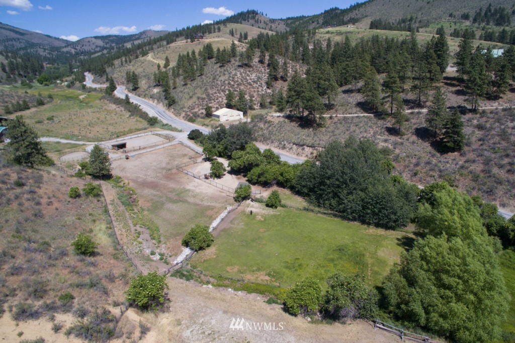 50 Coyote Trail Road Manson, WA 98831 - Photo 3 of 25 Gallery Image 3