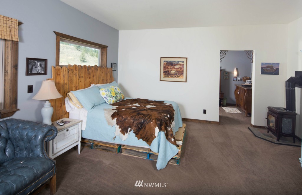 50 Coyote Trail Road Manson, WA 98831 - Photo 8 of 25 Gallery Image 8