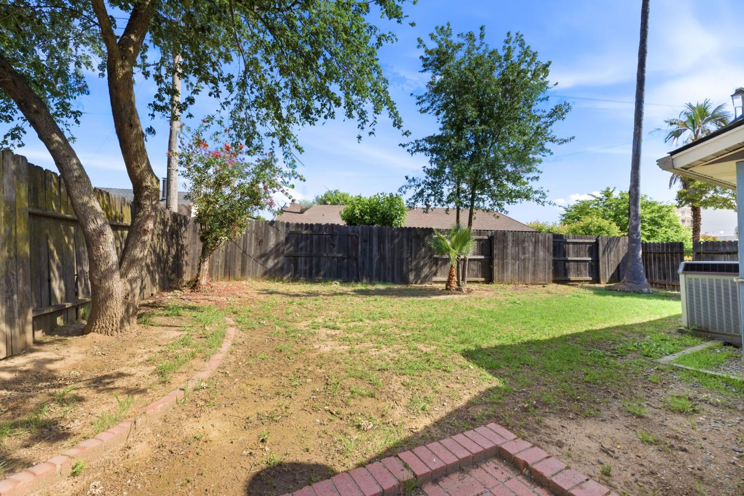 6353 Edgerton Way Carmichael, CA 95608 - Photo 21 of 47