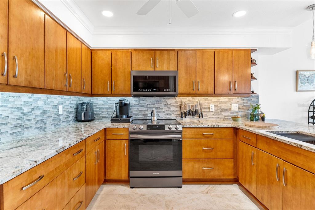 6020 Topsail Road Lady Lake, FL 32159 - Photo 37 of 77