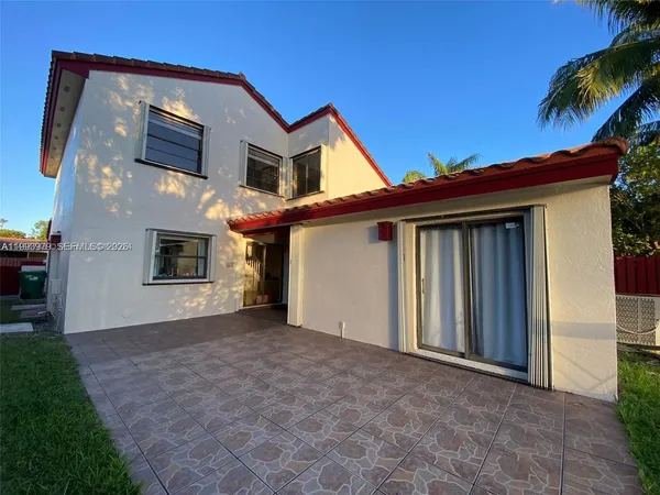 $3,500 | 18120 Northwest 63rd Court, Hialeah, FL 33015