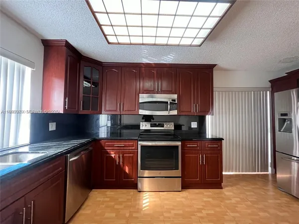 $3,500 | 18120 Northwest 63rd Court, Hialeah, FL 33015