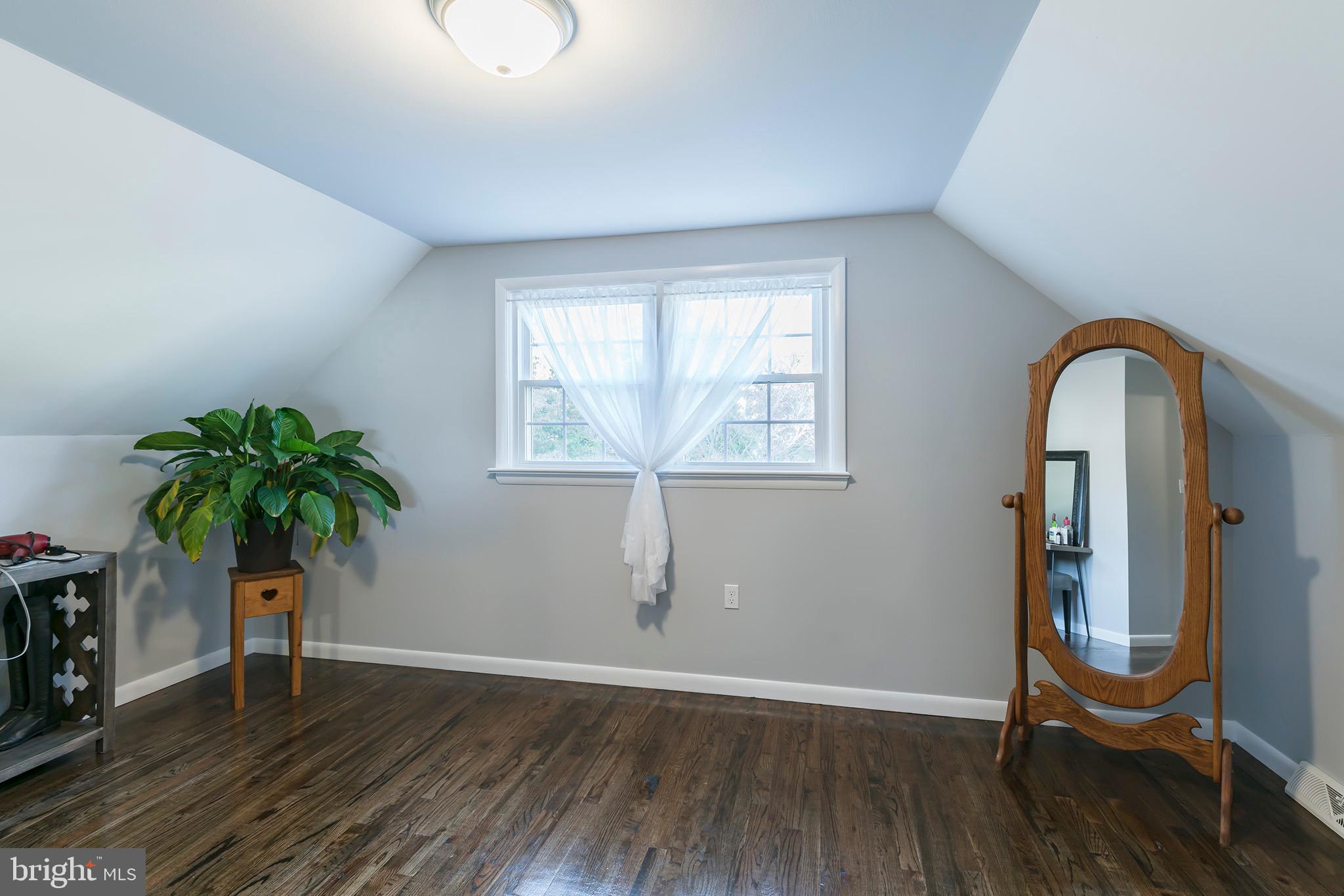 503 Big Bend Road Lancaster, PA 17603 - Photo 23 of 31 Bedroom 4 or whatever you want it to be!