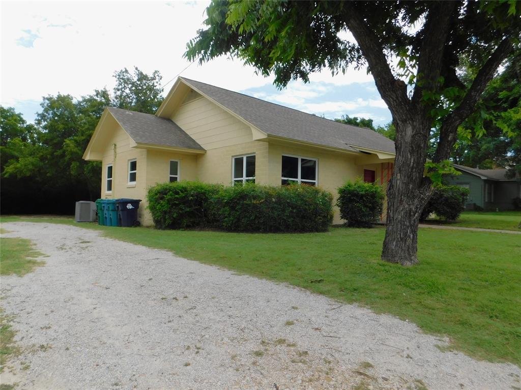 428 Fulton Street Denton, TX 76201 - Photo 3 of 34