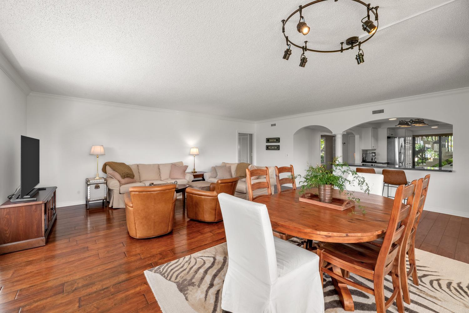 13224 Polo Club Road, Unit A102 Wellington, FL 33414 - Photo 10 of 38 DSC 1431-032-043-1500x1000