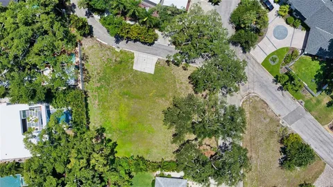 $1,495,000 | 2155 Oriole Drive, Sarasota, FL 34239