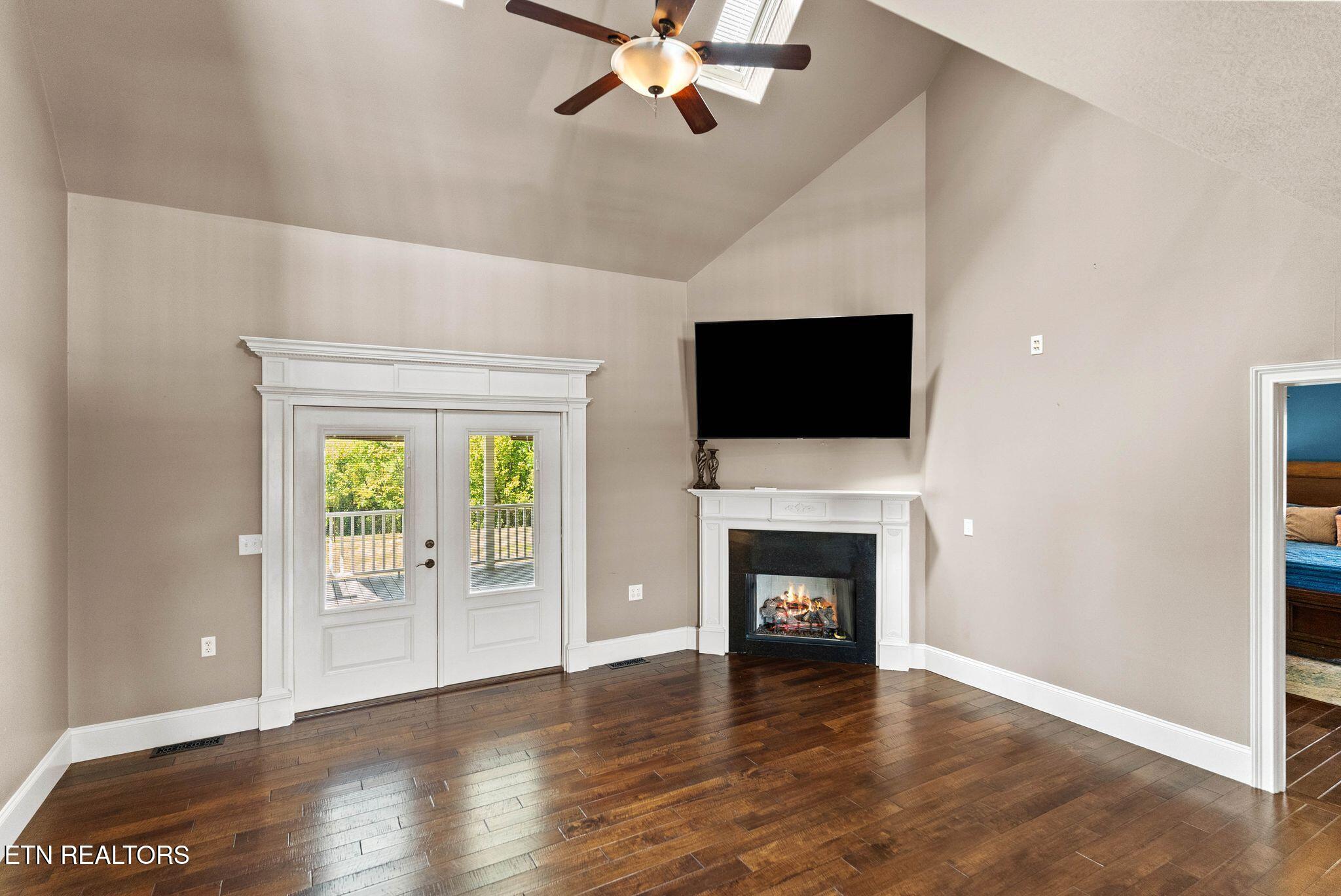 733 Simpson Road Whitesburg, TN 37891 - Photo 8 of 34 733 Simpson Rd-10