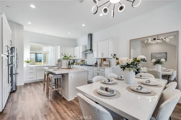 $1,098,000 | 174 Sawbuck, Irvine, CA 92618