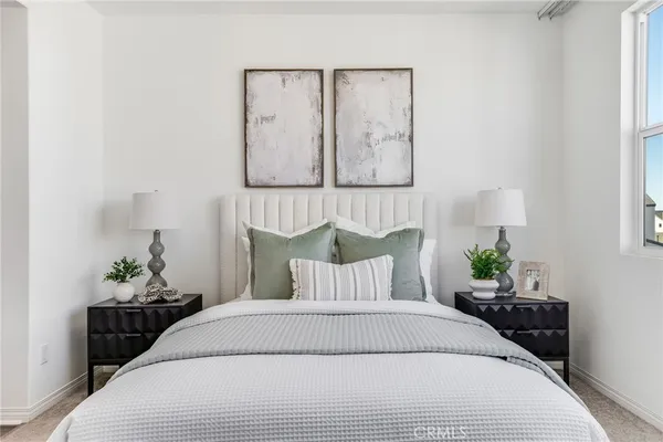 $1,098,000 | 174 Sawbuck, Irvine, CA 92618