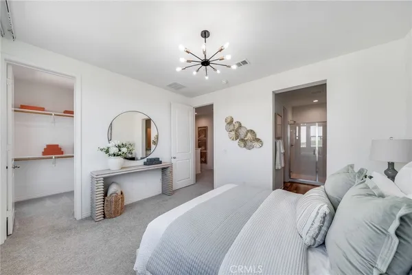 $1,098,000 | 174 Sawbuck, Irvine, CA 92618