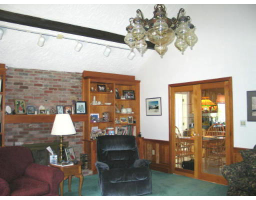 35 Flagg Road Westford, MA 01886 - Photo 8 of 11 Gallery Image 8