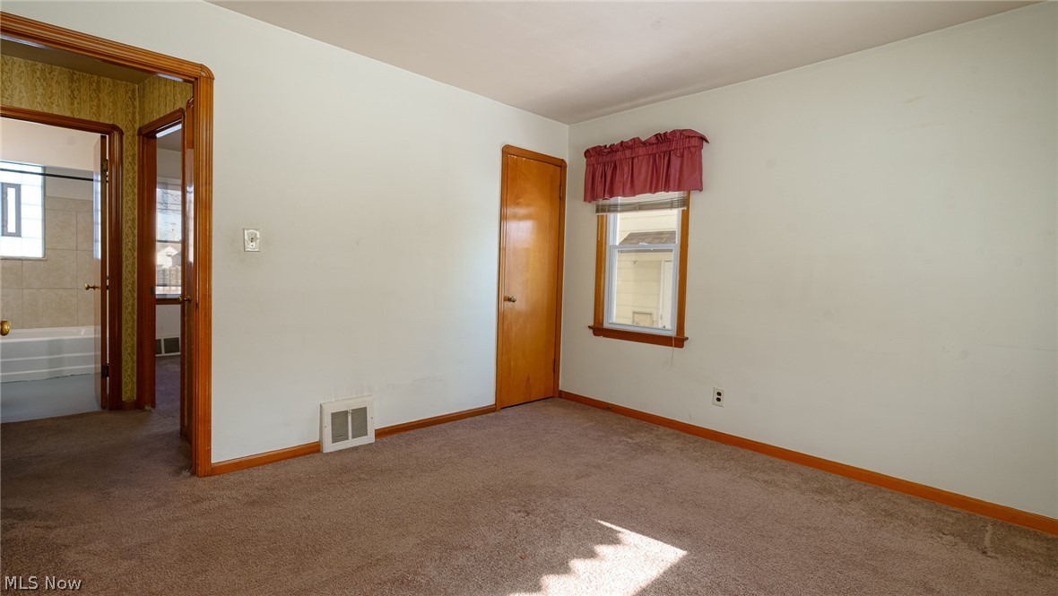 13213 Rockside Road Garfield Heights, OH 44125 - Photo 14 of 27