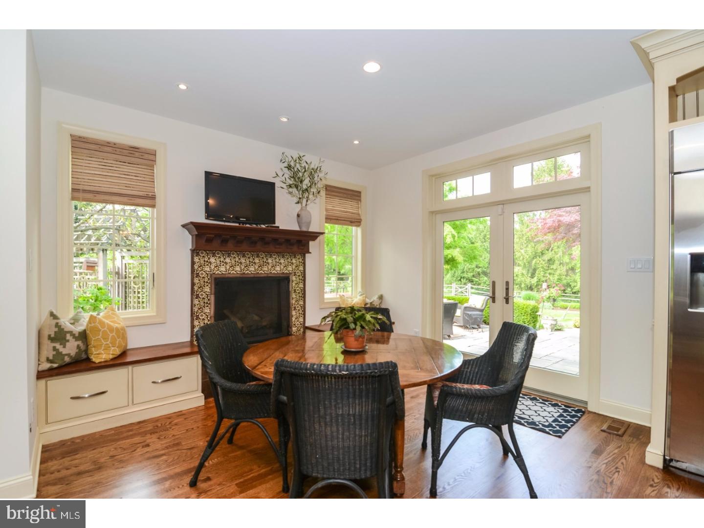 2579 Cold Spring Road Lansdale, PA 19446 - Photo 8 of 25 Breakfast Room