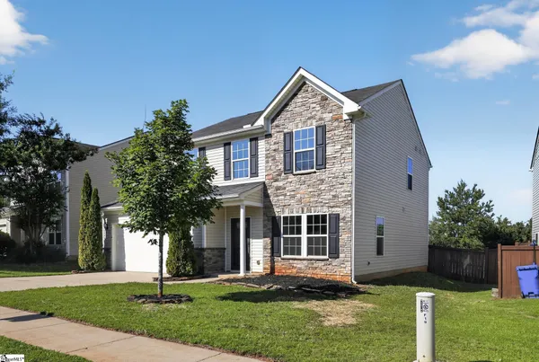 $359,900 | 15 Granite Lane, Greenville, SC 29607