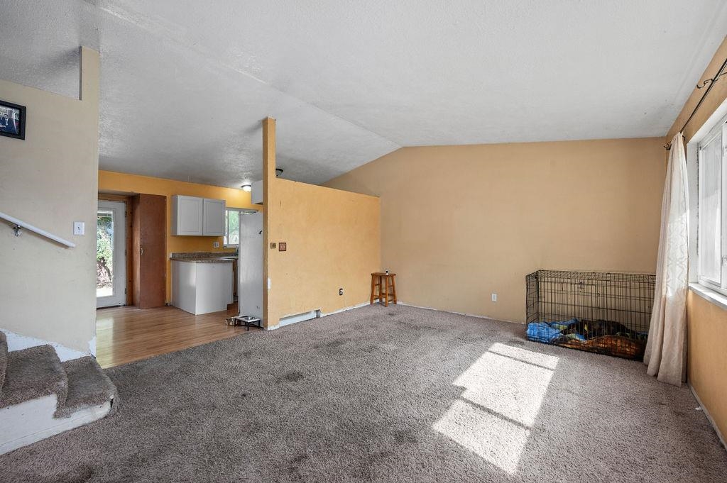 631-29 29 1/4 Road Grand Junction, CO 81504 - Photo 3 of 11 a view of a livingroom with a furniture