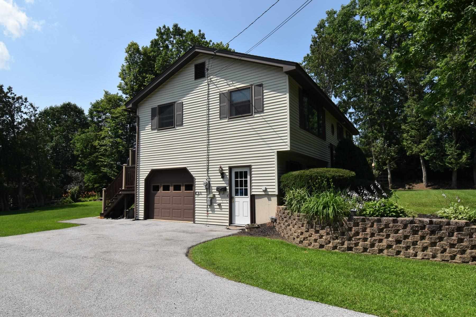 167 Holly Street Rutland, VT 05701 - Photo 5 of 28