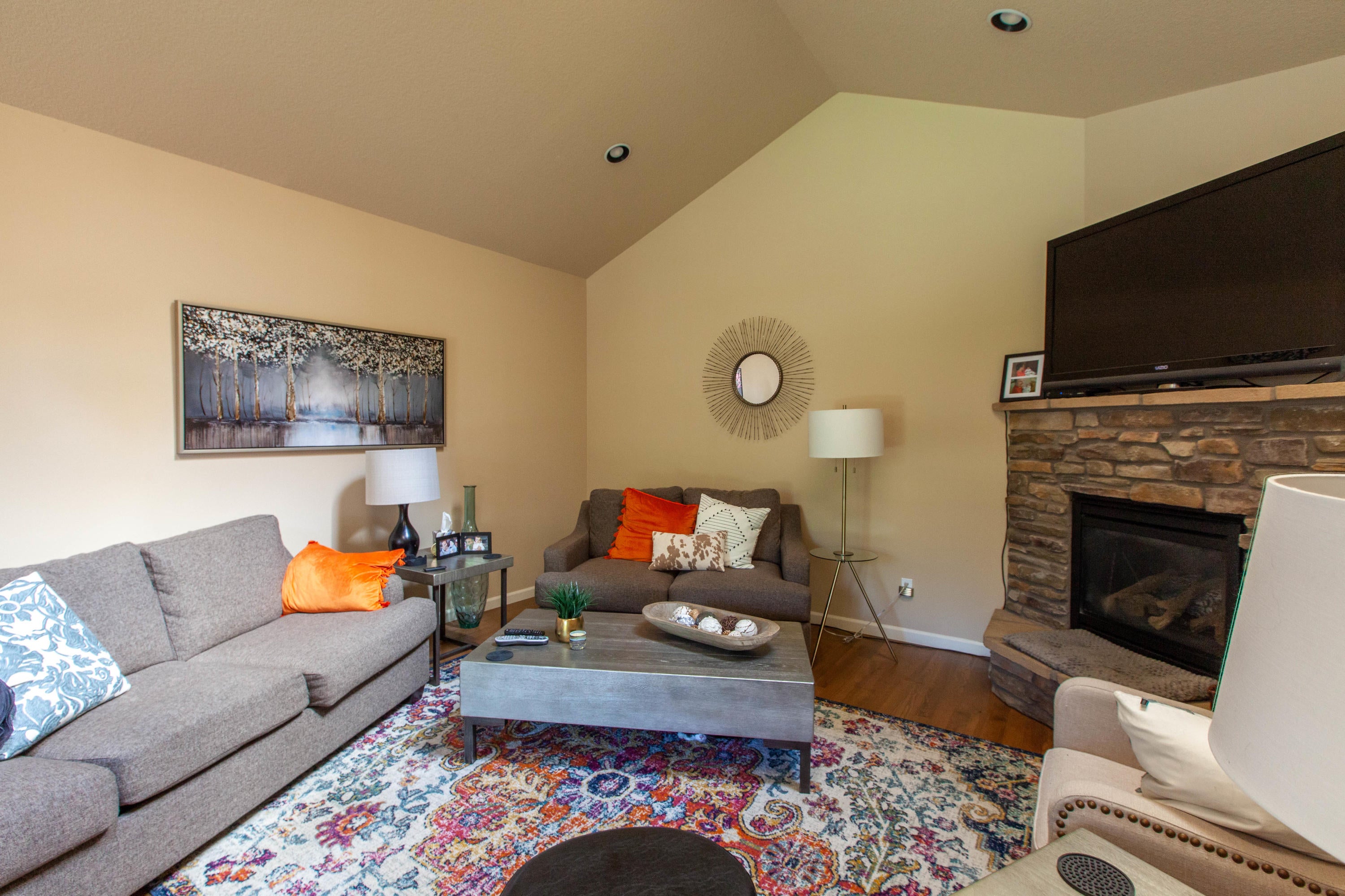 60295 Addie Triplett Loop Bend, OR 97702 - Photo 4 of 35 04