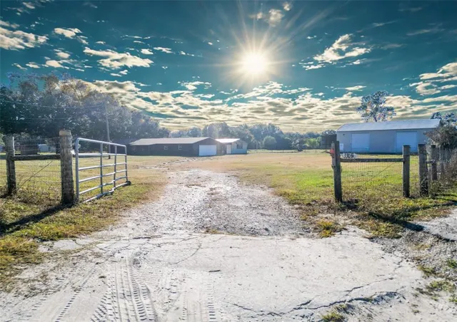 $3,945 | 3239 Allen Road, Zephyrhills, FL 33541