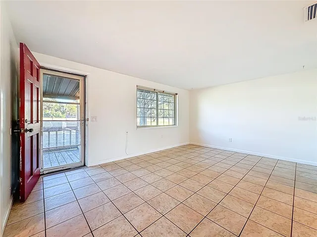 $3,945 | 3239 Allen Road, Zephyrhills, FL 33541