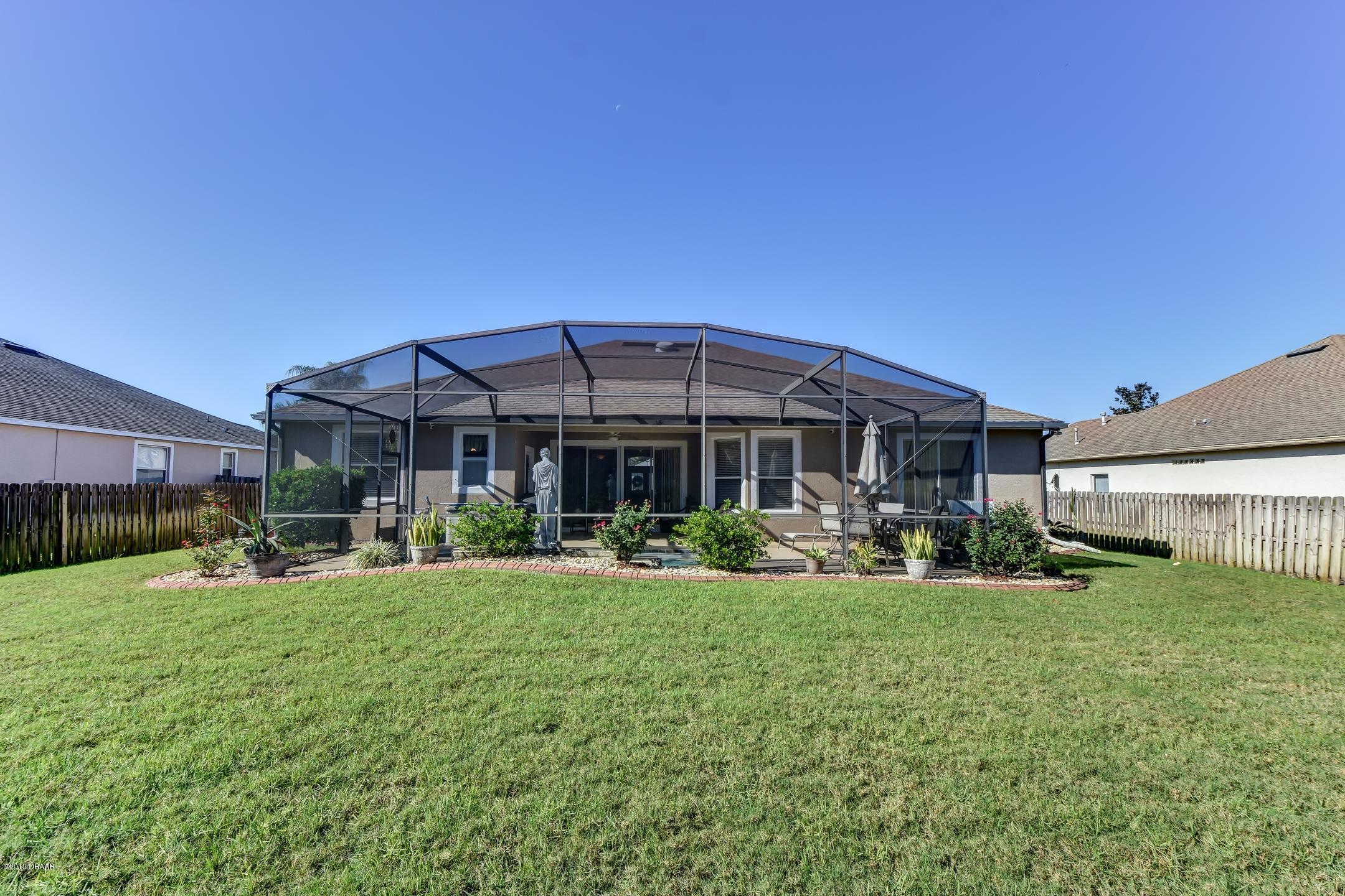 207 Crystal Ridge Road DeLand, FL 32720 - Photo 33 of 39 33-Rear Exterior