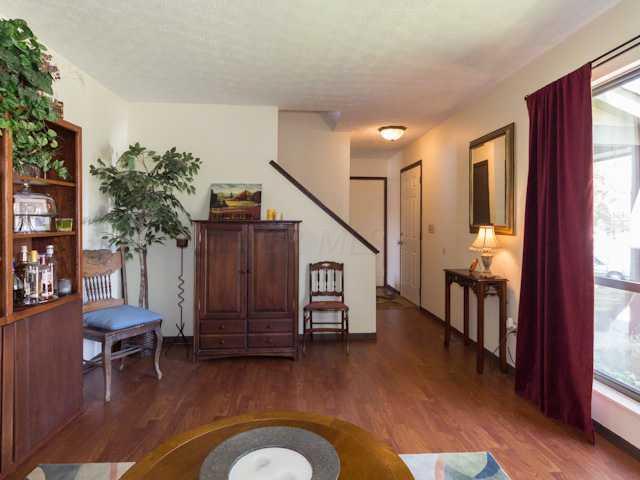 5221 Freedom Ridge Drive Columbus, OH 43230 - Photo 3 of 24