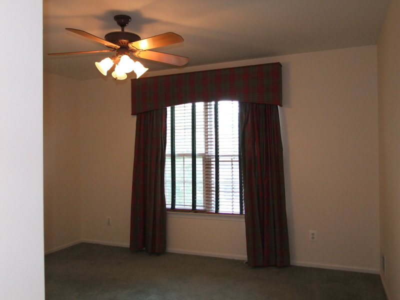 12 Roxiticus Court Annandale, NJ 08801 - Photo 13 of 23