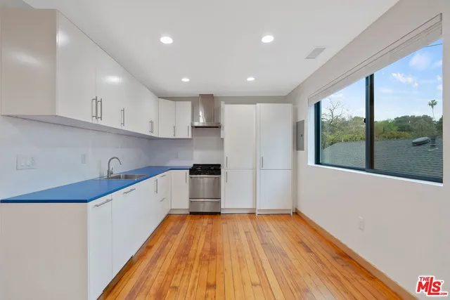 $2,950 | 7013 1/2 North Figueroa Street, Los Angeles, CA 90042