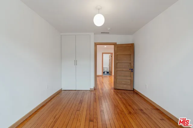 $2,950 | 7013 1/2 North Figueroa Street, Los Angeles, CA 90042