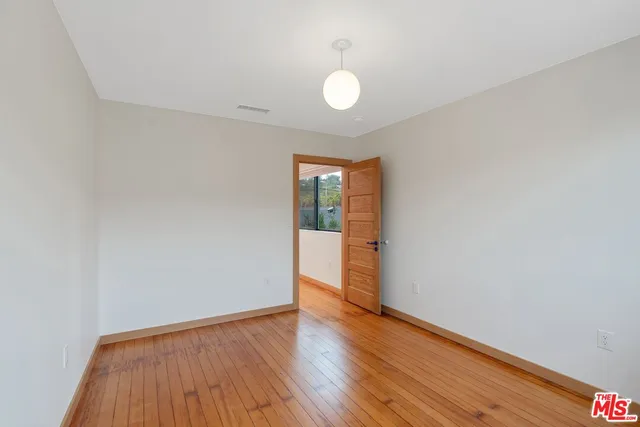 $2,950 | 7013 1/2 North Figueroa Street, Los Angeles, CA 90042