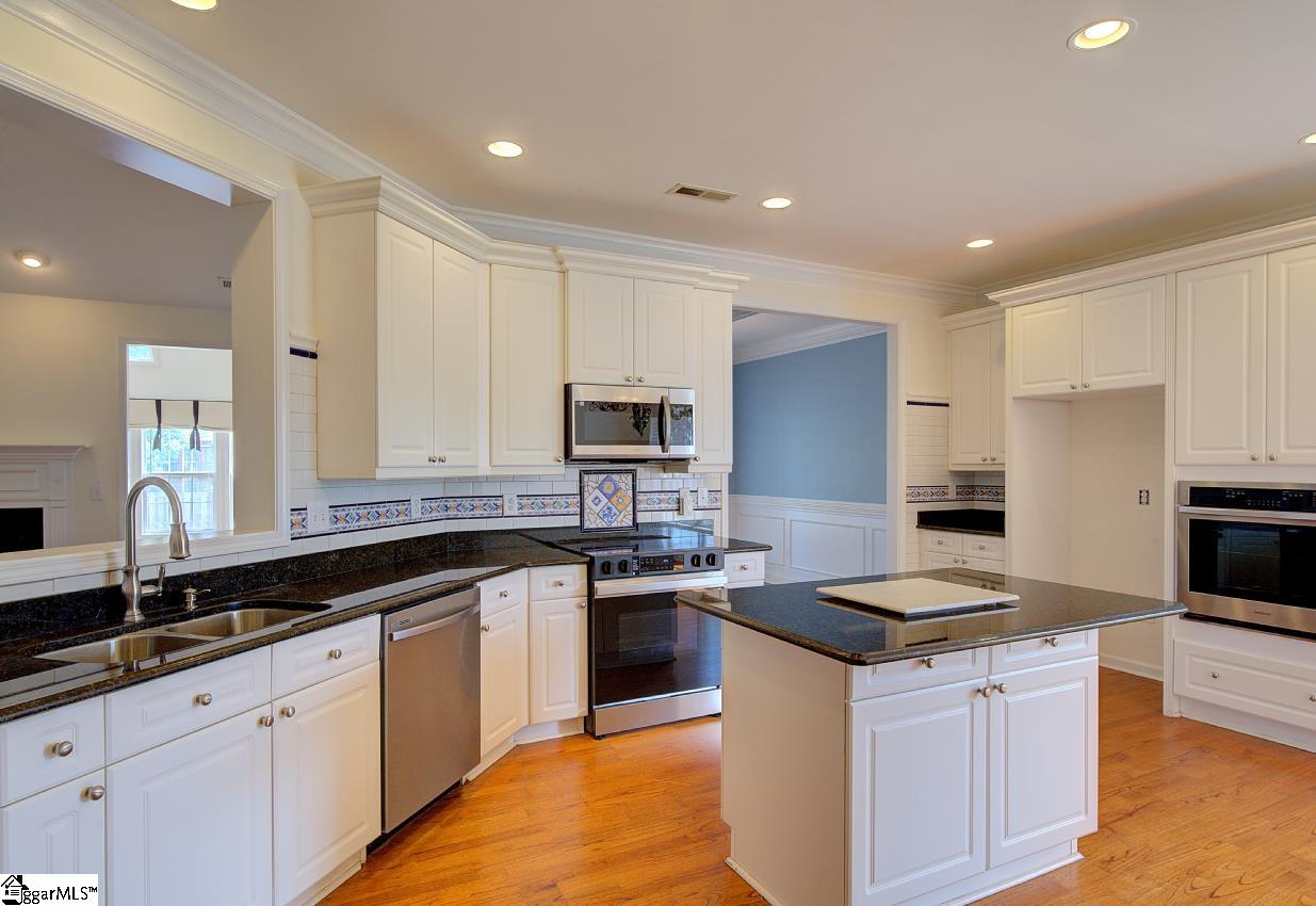 602 Meadow Grove Way Greer, SC 29650 - Photo 23 of 49