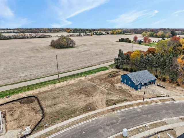 $119,900 | 349 Dahlia, Stoughton, WI 53589