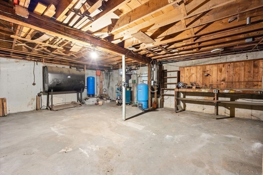203 Hornbine Road Swansea, MA 02777 - Photo 31 of 34 Gallery Image 31