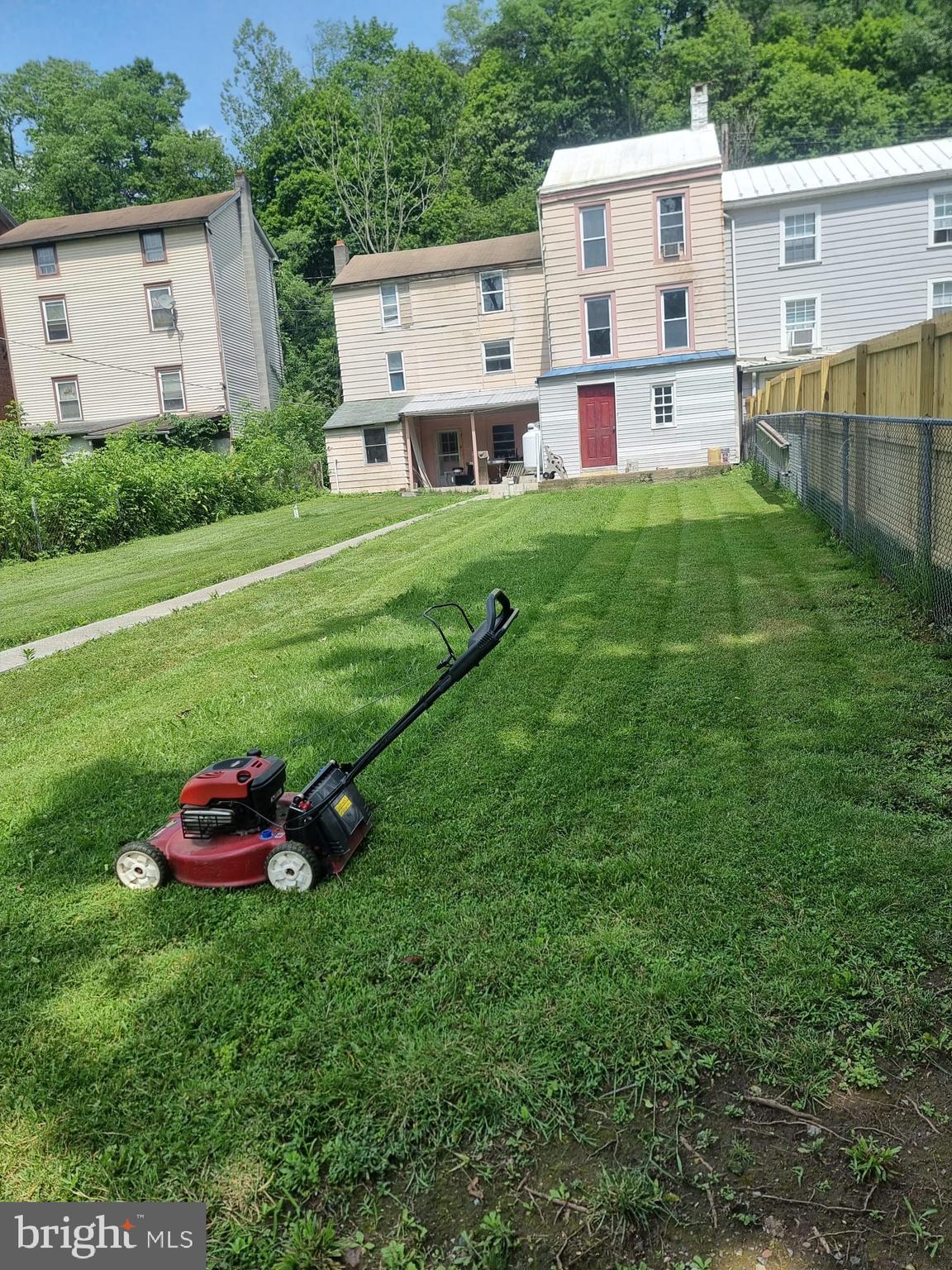 141-143 Centre St Port Port Clinton, PA 19549 - Photo 3 of 16