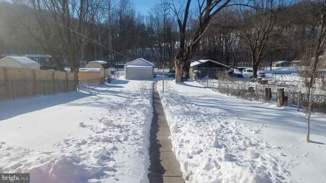 $174,900 | 141-143 Centre St Port, Port Clinton, PA 19549