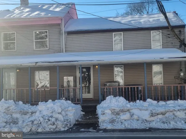$174,900 | 141-143 Centre St Port, Port Clinton, PA 19549