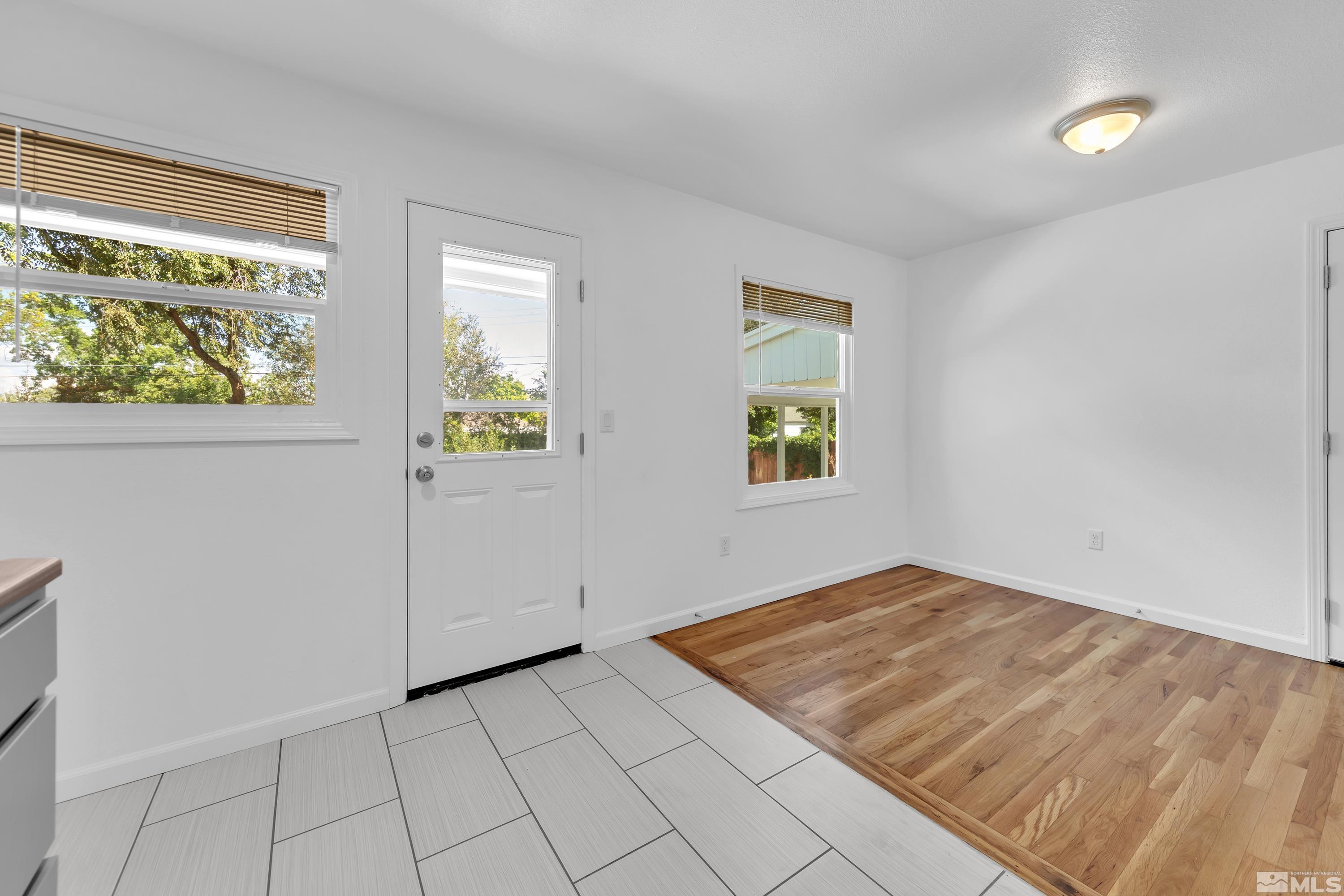 840 Lodge Avenue Reno, NV 89503 - Photo 4 of 19 a view of an empty room and window