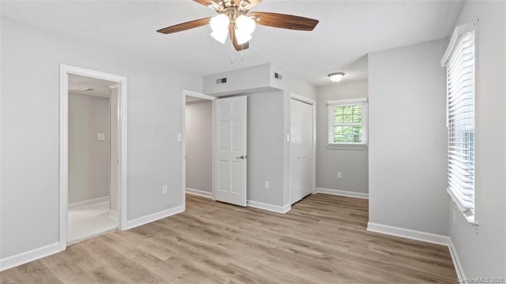 718 Hammermill Road Charlotte, NC 28270 - Photo 16 of 33 Gallery Image 16