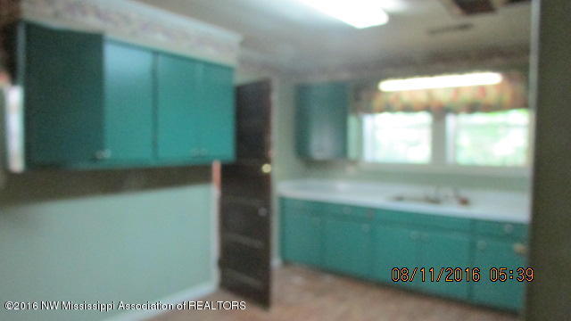 604 South West Street Ripley, MS 38663 - Photo 6 of 9 IMG_7888