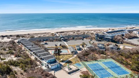 $645,000 | 2178 Montauk Highway, Unit 73, Amagansett, NY 11930