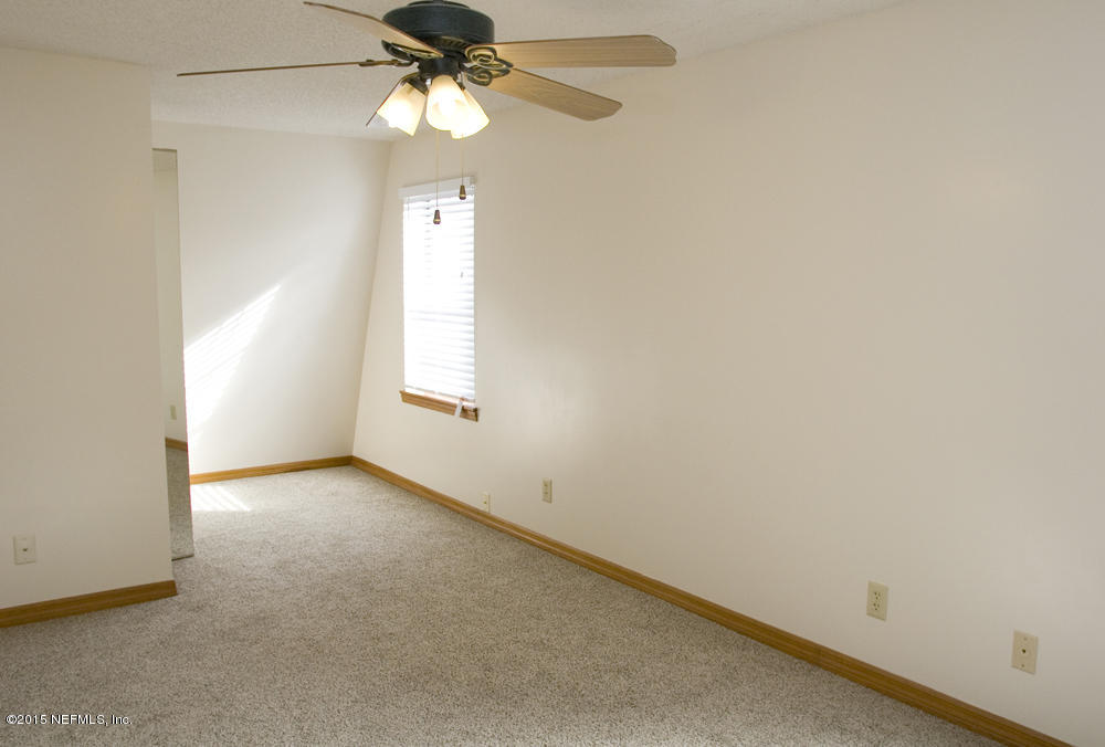 198 Keuka Road Interlachen, FL 32148 - Photo 12 of 16 Bed2-2.jpg