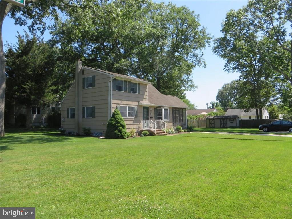 1594 Forge Pond Road Brick, NJ 08724 - Photo 2 of 21 Gallery Image 2