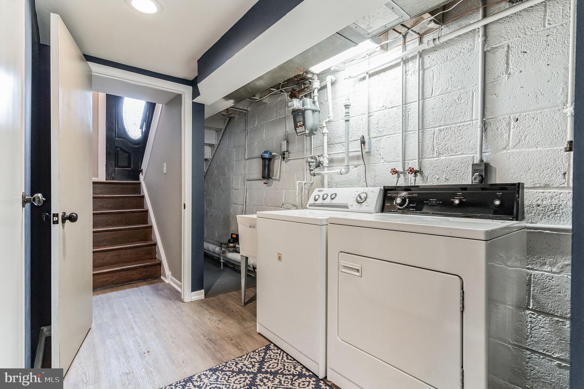 2816 Woodbridge Road Philadelphia, PA 19114 - Photo 26 of 32