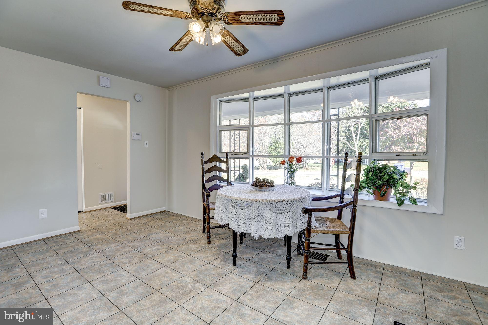216 Beaumont Road Silver Spring, MD 20904 - Photo 11 of 46 Gallery Image 11