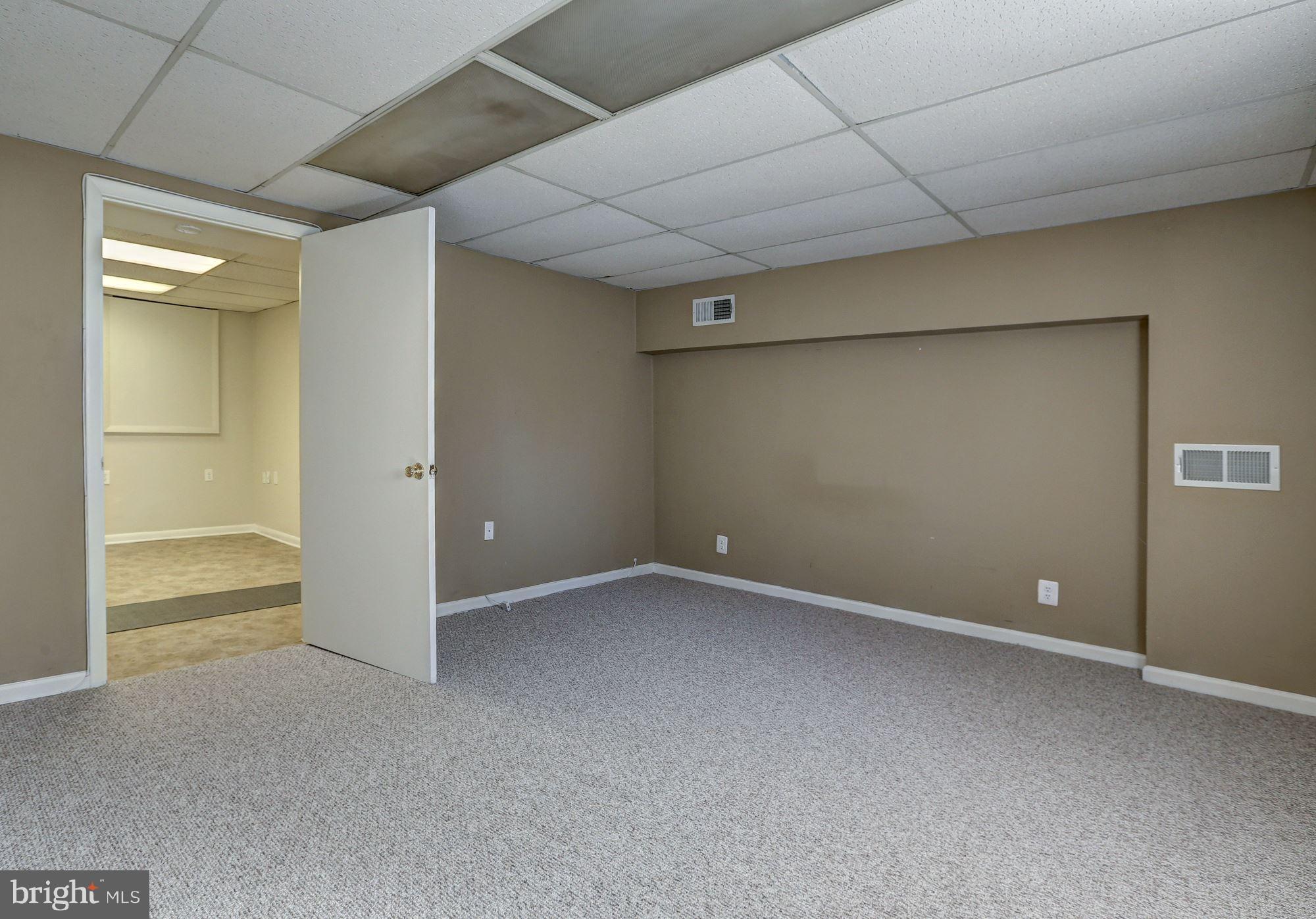 216 Beaumont Road Silver Spring, MD 20904 - Photo 28 of 46 Gallery Image 28