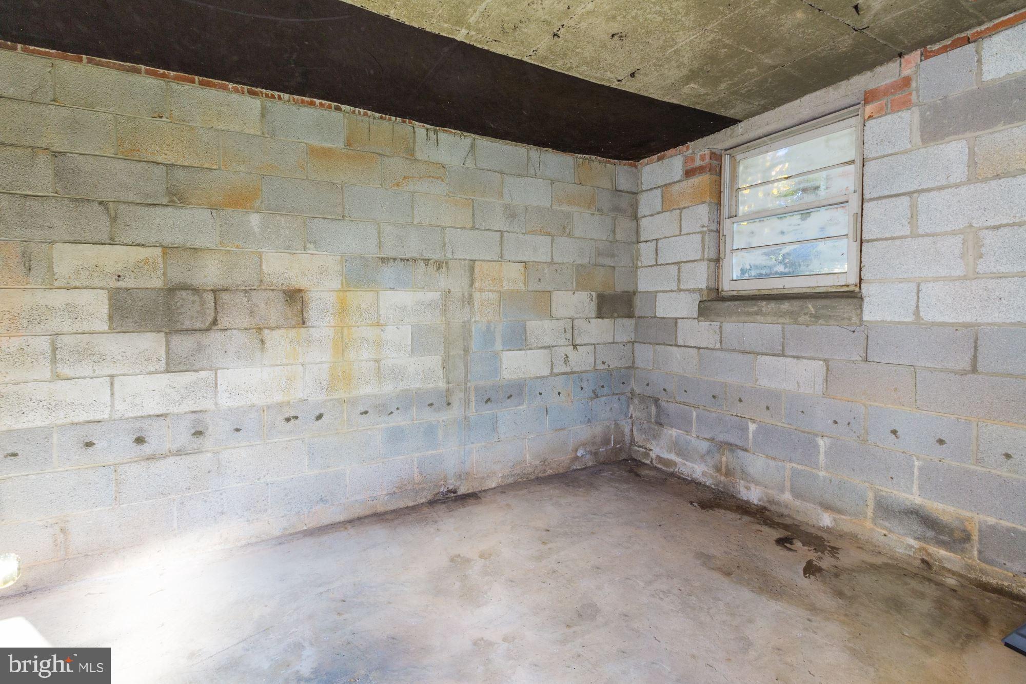 216 Beaumont Road Silver Spring, MD 20904 - Photo 35 of 46 Gallery Image 35