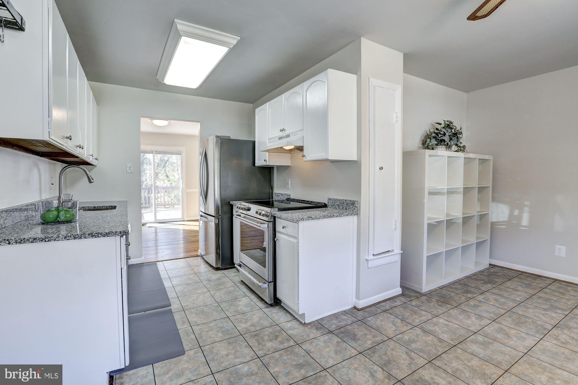 216 Beaumont Road Silver Spring, MD 20904 - Photo 9 of 46 Gallery Image 9