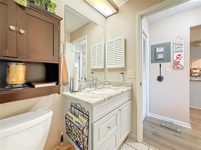 $220,000 | 38225 Boxwood Drive, Unit 38225, Zephyrhills, FL 33542