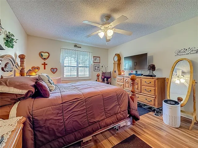 $220,000 | 38225 Boxwood Drive, Unit 38225, Zephyrhills, FL 33542