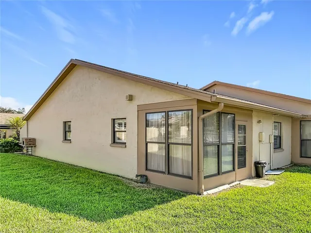 $220,000 | 38225 Boxwood Drive, Unit 38225, Zephyrhills, FL 33542